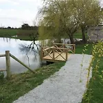 Avec Et Piscine Au Coeur Du Marais Breton - Fr-1-426-280