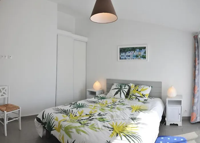 Avec Et Piscine Au Coeur Du Marais Breton - Fr-1-426-280